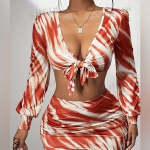 SHEIN SXY Tie Dye Knot Front Top & Split Hem Skirt